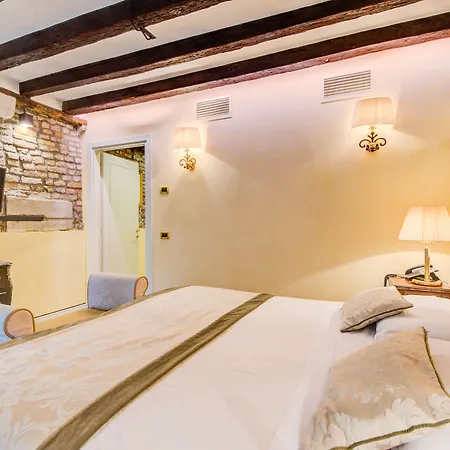 Al Duca Di 3* Venice