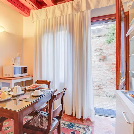 Al Duca Di Hotell 3*