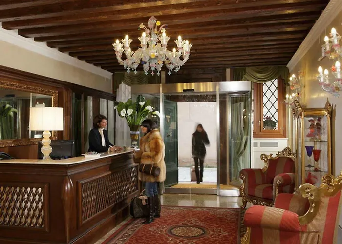 Hotel Al Duca Di 3*